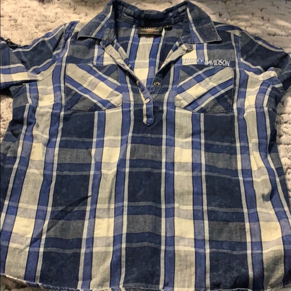 Harley-Davidson shirt